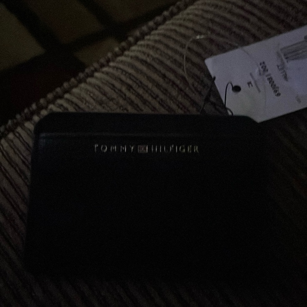 Had for 3 yrs never used it still has tags dark blue